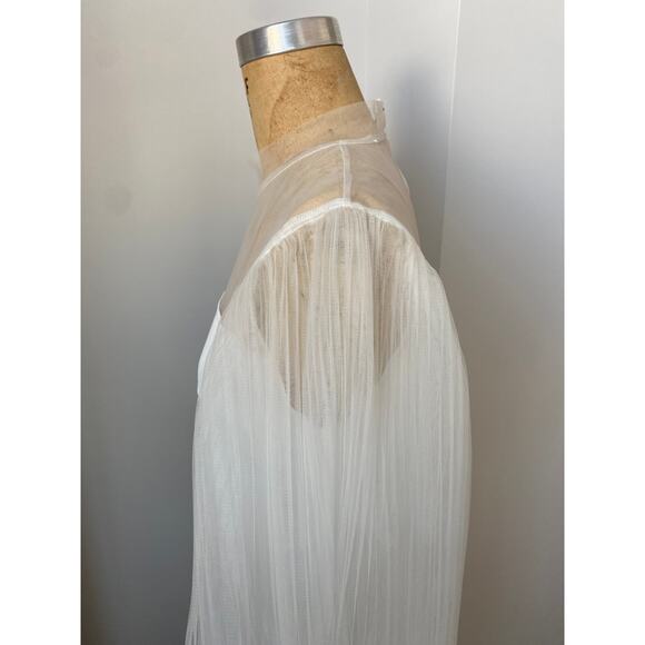 Gracia White Column Dress with Pleated Sheer Sleeves size M - Picture 5 of 8